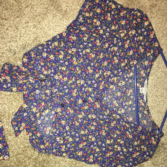 American Eagle Matching Set - Picture 3 of 4